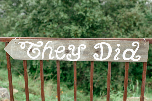 Hideout_on_the_Horseshoe_Wedding_Photographer-2